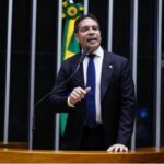 A bancada da federação PSOL-Rede pediu ao presidente da Câmara, Arthur Lira, celeridade na instauração de processo contra Alexandre Ramagem, deputado federal do PL, investigado no inquérito da "Abin Paralela"