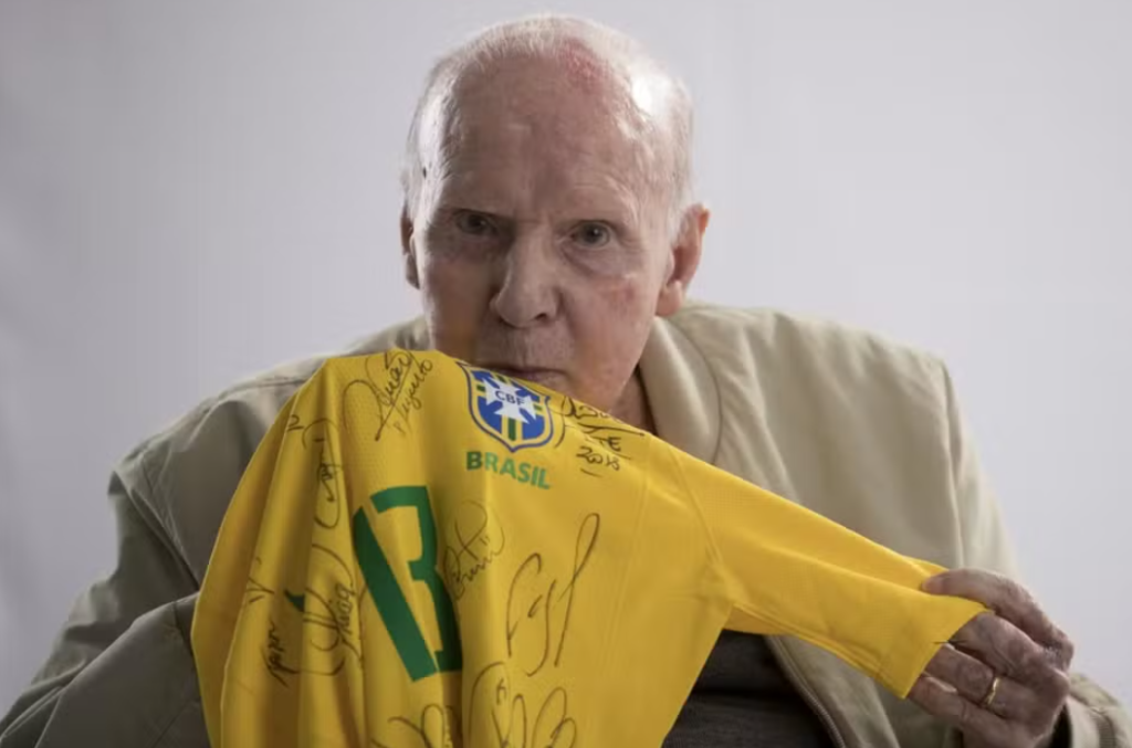Morre aos 92 anos o ex-jogador Zagallo, tetracampeão mundial de futebol