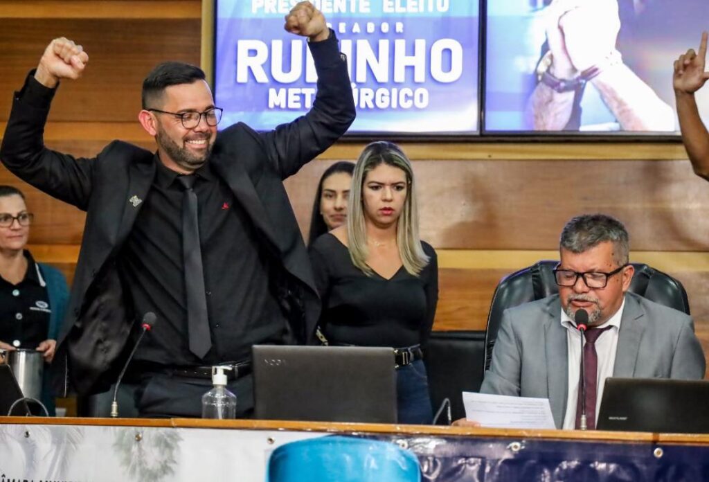 MP pede o afastamento do presidente da Câmara de Angra