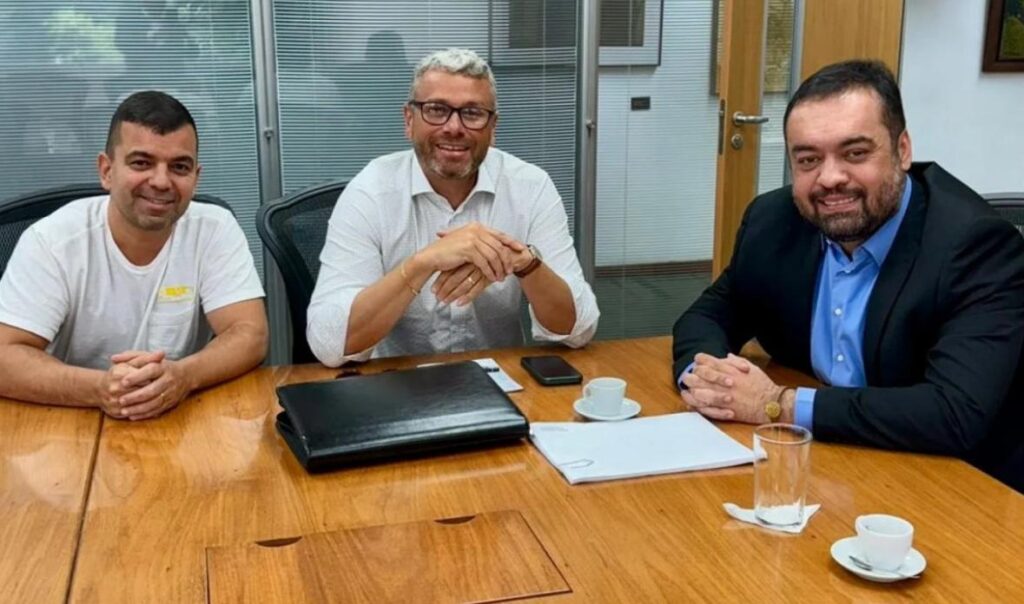 Metáforas futebolísticas: Castro equilibra partida entre PL e União