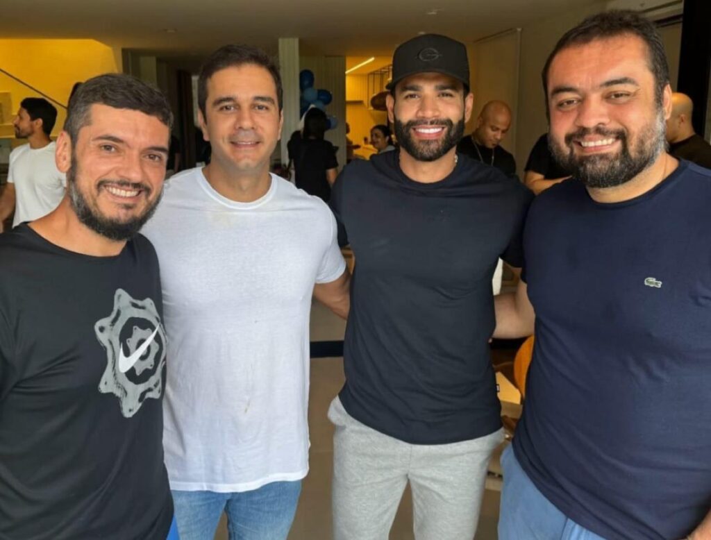 Festa de Cláudio Castro teve Gusttavo Lima e Renato Araújo