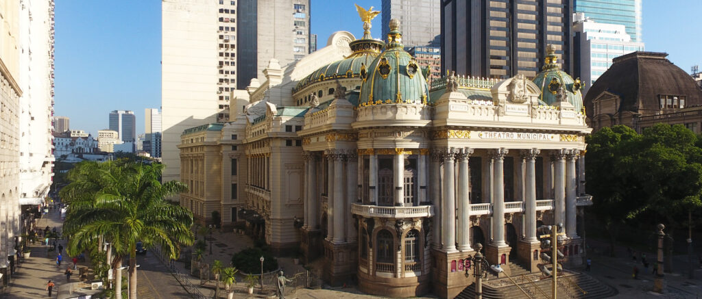 ‘O Lago dos Cisnes’ retorna ao Theatro Municipal; ingressos esgotaram em 1h