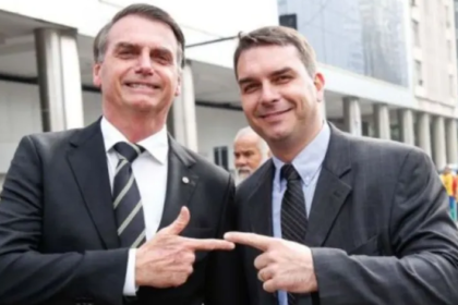 Jair e Flávio Bolsonaro estão gravando vídeos e fazendo fotos em estúdios com os pré-candidatos a prefeito que apoiam no Rio, atraindo romarias de políticos de direita a Brasília