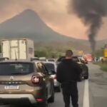Incêndio em caminhão deixa feridos na ViaLagos