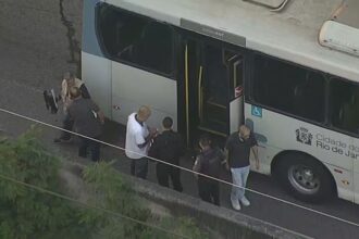 Duas pessoas morrem durante tentativa de assalto na Linha Amarela