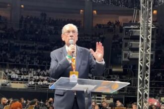 Eduardo Cunha discursa no evento comemorativo pelo centenário da Assembleia de Deus no Rio