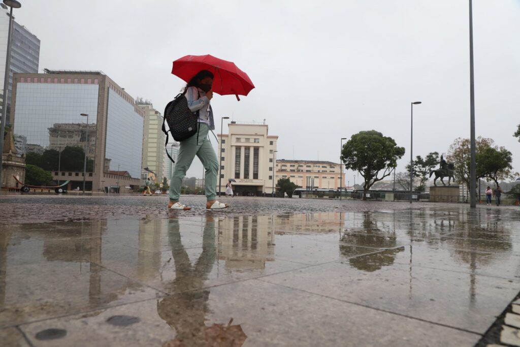 Previsão aponta chuva para o mega feriado no Rio