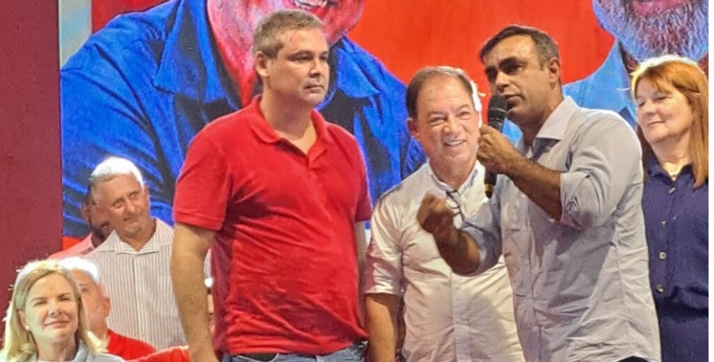 Festa do PT em Nova Iguaçu teve reconciliação entre Lindbergh e Felipe Bornier