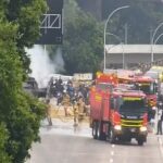 Ônibus pega fogo no Elevado Paulo de Frontin