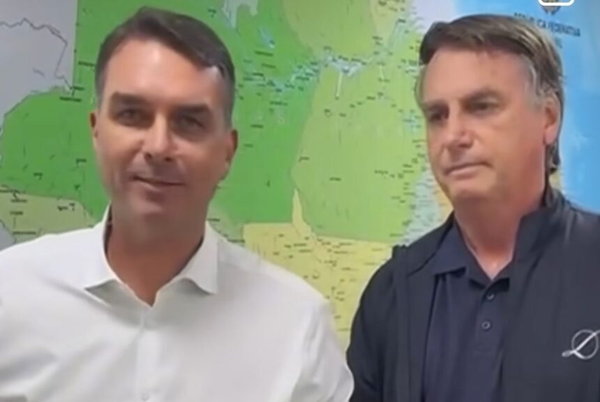 O ex-presidente Jair e o senador Flávio Bolsonaro anunciam, nas redes sociais, uma série de visitas ao Rio de Janeiro a partir de quinta-feira (18). A ideia é intensificar a pré-campanha de Alexandre Ramagem