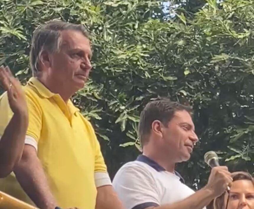 Jair Bolsonaro e Ramagem: ex-presidente vai passar seis dias no Rio, em outubro, para ajudar (e socorrer) candidatos do PL