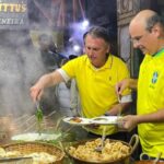 Jair Bolsonaro e o pré-candidato a prefeito de Itaguaí pelo PL, Alexandre Valle: ex-presidente fez a maior agenda da visita na cidade da Costa Verde