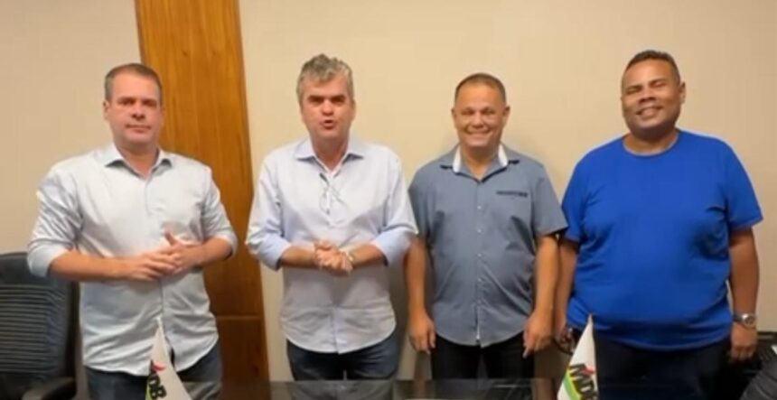 Washington Reis, ao lado do irmão, o deputado Rosenverg Reis, ao anunciar a chapa do MDB à Prefeitura de Belford Roxo: Justiça Eleitoral validou a convenção que não considerou o lançamento de candidatura própria