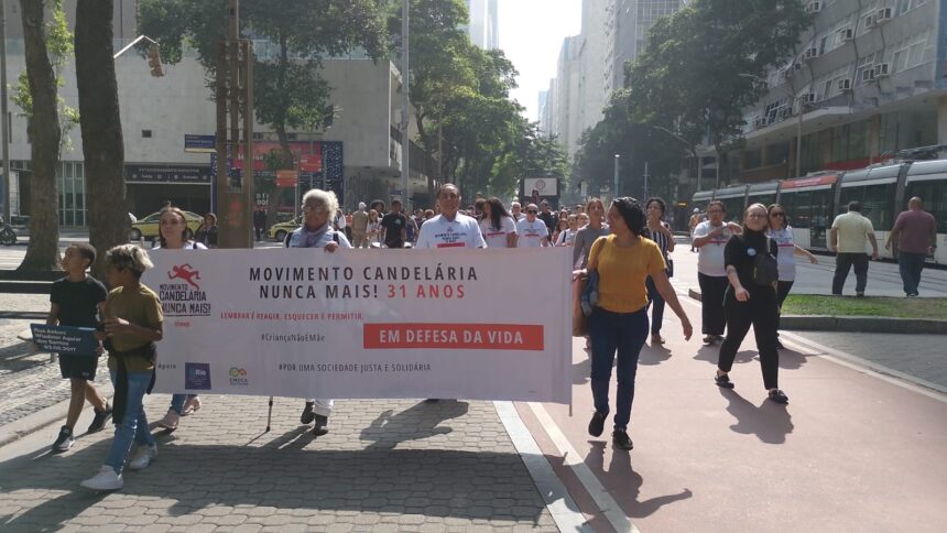 Passeata recorda os 31 anos da chacina da Candelária