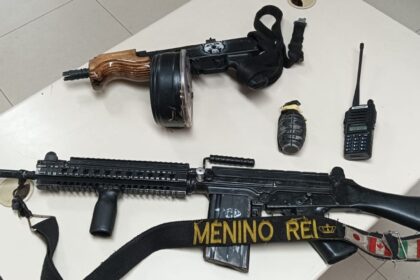 PM apreende armas de guerra em operações nesta terça