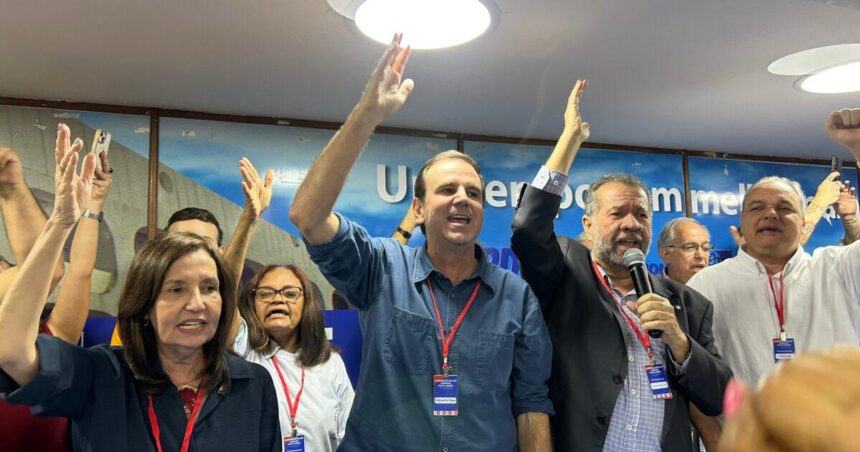 A convenção do PDT que aprovou, ontem, o apoio ao prefeito Eduardo Paes (PSD) e a confirmou a lista de candidatos a vereador do Rio