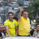 Renato Araújo e Jair Bolsonaro em ato da cidade: MP eleitoral emitiu três pareceres contrários a Renato