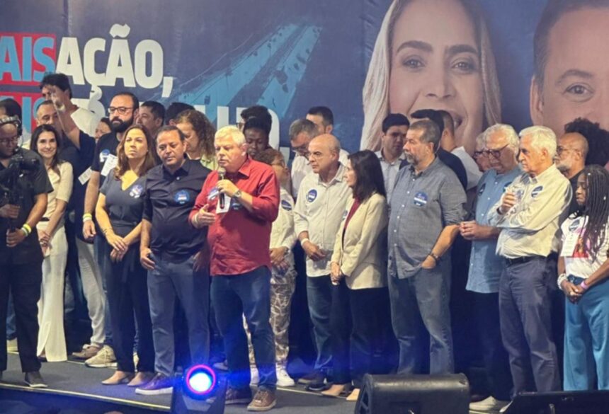 Eduardo Bandeira de Mello na convenção que sacramentou Rodrigo Neves como o candidato do PDT a prefeito de Niterói