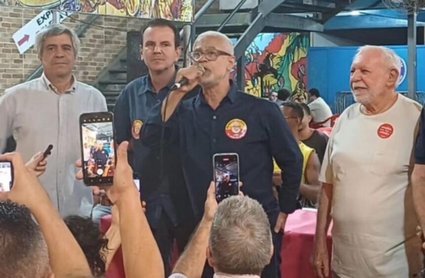 Eliomar Coelho (à esquerda) em evento com Eduardo Paes: o maior opositor hoje é a favor da frente de esquerda