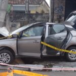 Carro bate em poste e deixa feridos em São Gonçalo