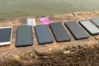 Peruanos são presos roubando celulares na Urca