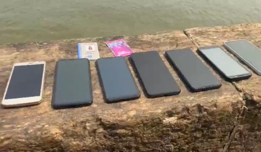 Peruanos são presos roubando celulares na Urca