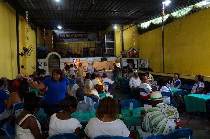 Sede da Associação da Velha Guarda, em Pilares, recebe, nesta segunda, um pagode em comemoração ao Dia Estadual da Velha Guarda