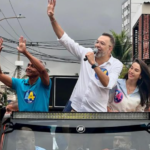 Canella e Romário em carreata