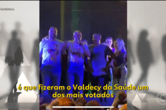 Valdecy da Saúde, entre Bernard Rodrigues Soares e Roberto Pinto dos Santos, num palanque em 2022: deputado credita à dupla, presa na última quinta-feira por fraudar eleições, o fato de ter sido um dos mais votados do Rio