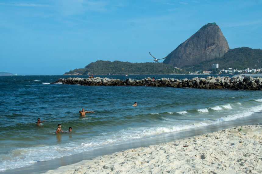 Prainha da Glória: de cenário pouco explorado a refúgio revitalizado