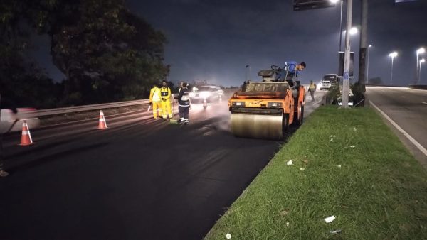 Farra do asfalto em ano de eleição: orçamento para ruas no Rio despenca em 2025