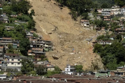 MP discute prevenção a desastres climáticos com Estado e municípios da Região Serrana