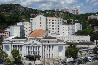 Liminar assegura 20% de vagas para candidatos negros em concurso em Niterói