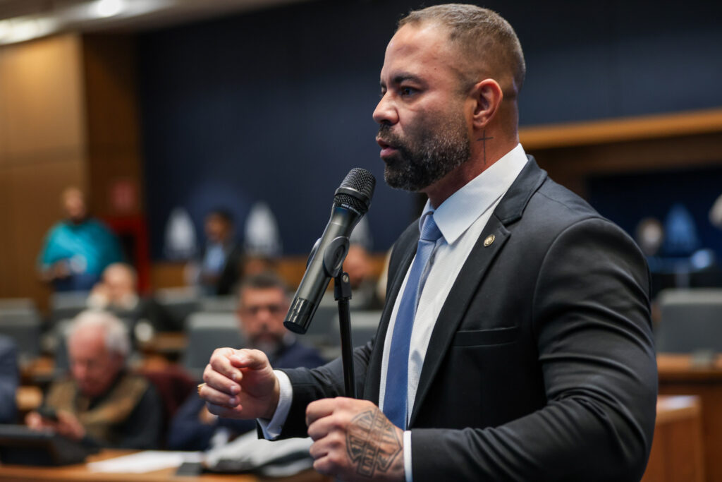 Patrimônio de Filippe Poubel supera R$ 1,1 milhão após crescer mais de 2.200% desde a primeira candidatura
