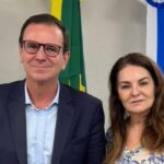 Paes tenta mudar lei para poder nomear Rosemary Carvalho