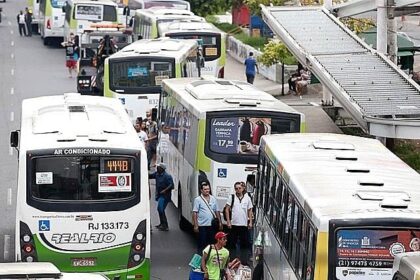 Prefeitura do Rio remaneja R$ 55,1 milhões para subsidiar os ônibus da cidade: dinheiro saiu de vários programas dos mais diversas secretarias