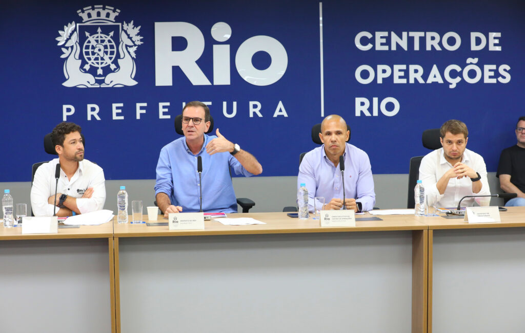 Rio antecipa revista em ruas para o Réveillon 2025