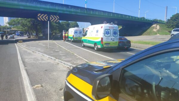 Grávida entra em trabalho de parto em acesso à Ponte Rio-Niterói