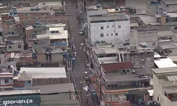 Bope faz operação no Complexo da Maré contra roubo de veículos