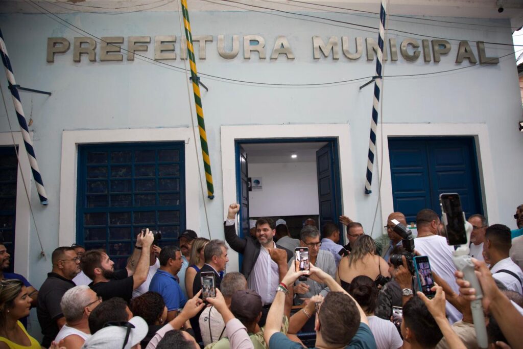 Prefeito Luiz Cláudio assume Mangaratiba com o foco na saúde