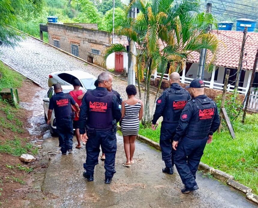 MP e Polícia Civil fazem buscas por traficantes no Noroeste Fluminense