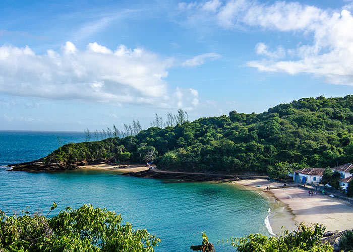 Praias na Região dos Lagos podem perder certificado Bandeira Azul