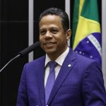 O deputado federal Luís Carlos Gomes vai retomar o comando do Republicanos do Rio em fevereiro