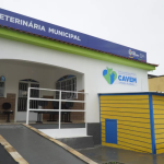 A Prefeitura de São Gonçalo abriu na última segunda-feira (27), 640 vagas para castração de cães e gatos na cidade. Os procedimentos serão realizados nos Centros de Atendimentos Veterinários Municipais (Cavems).