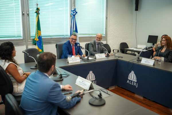 Alerj define presidentes e vices de mais 12 comissões permanentes 48 Alerj define presidentes e vices de mais 12 comissões permanentes
