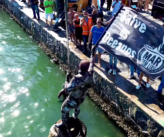 Mais de 400 pneus são retirados do Canal do Itajuru, em Cabo Frio; vídeo