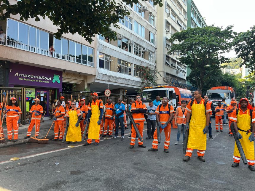 Blocos do pré-carnaval geraram 250 toneladas de lixo