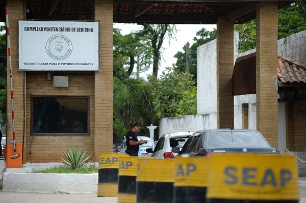 Deputados recebem denúncia de que seriam vítimas de arapongagem