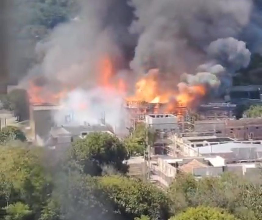 Incêndio atinge Estúdios Globo, antigo Projac, na Zona Oeste