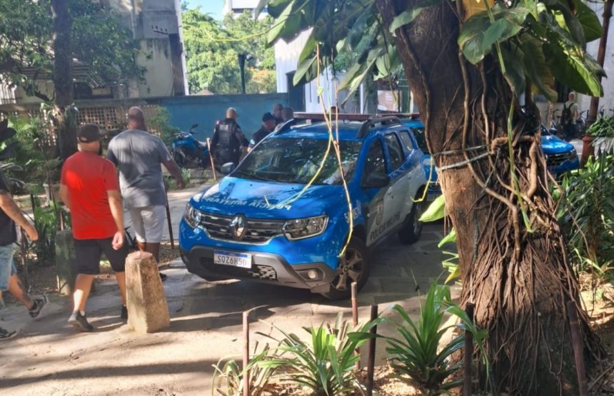 Tiro e tumulto na Unirio: homem é baleado em abordagem da PM; veja o vídeo